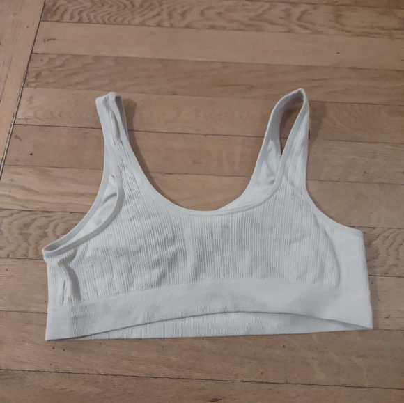 Ribbed comfortable t shirt bra from no boundaries size medium bundle of two - Picture 7 of 8